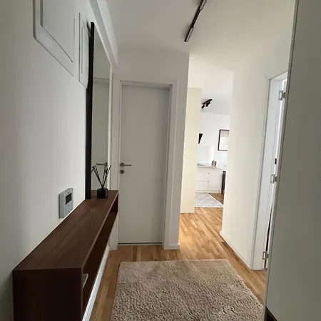 Apartman Gate Near Airport